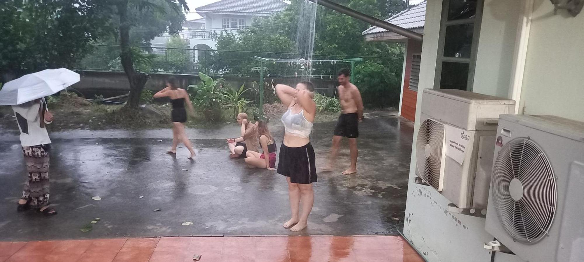 Plus Hostel Ayutthaya Екстер'єр фото
