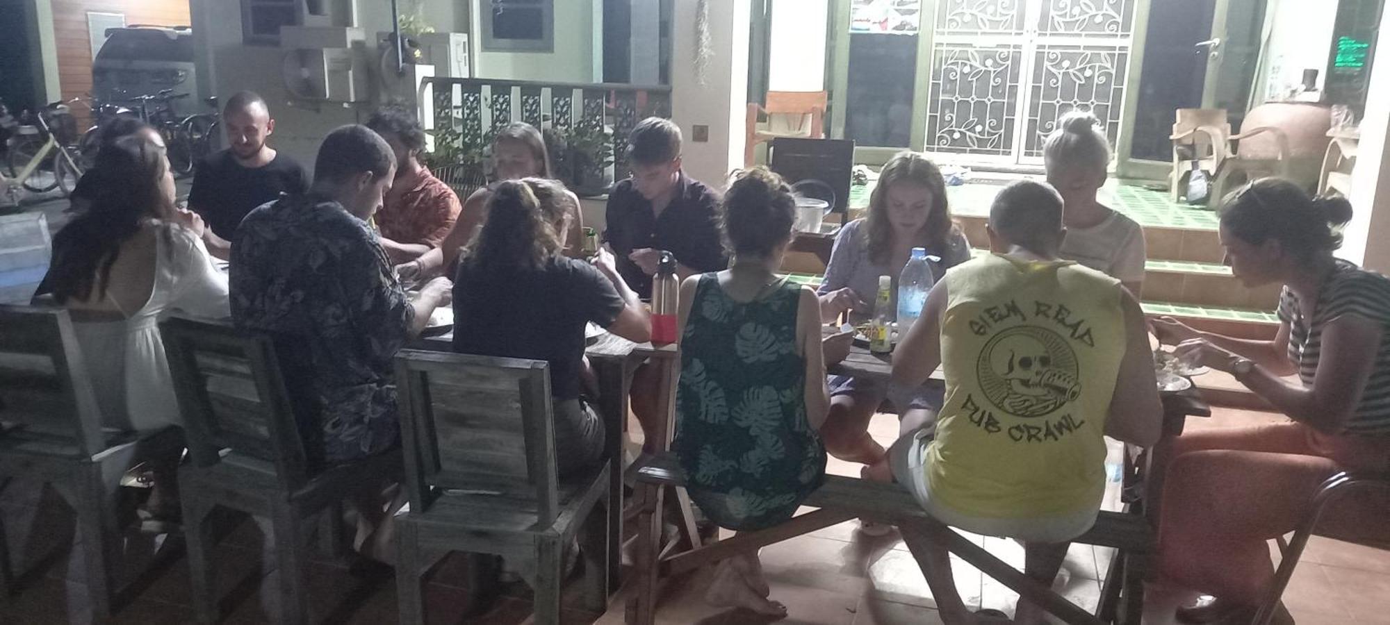 Plus Hostel Ayutthaya Екстер'єр фото