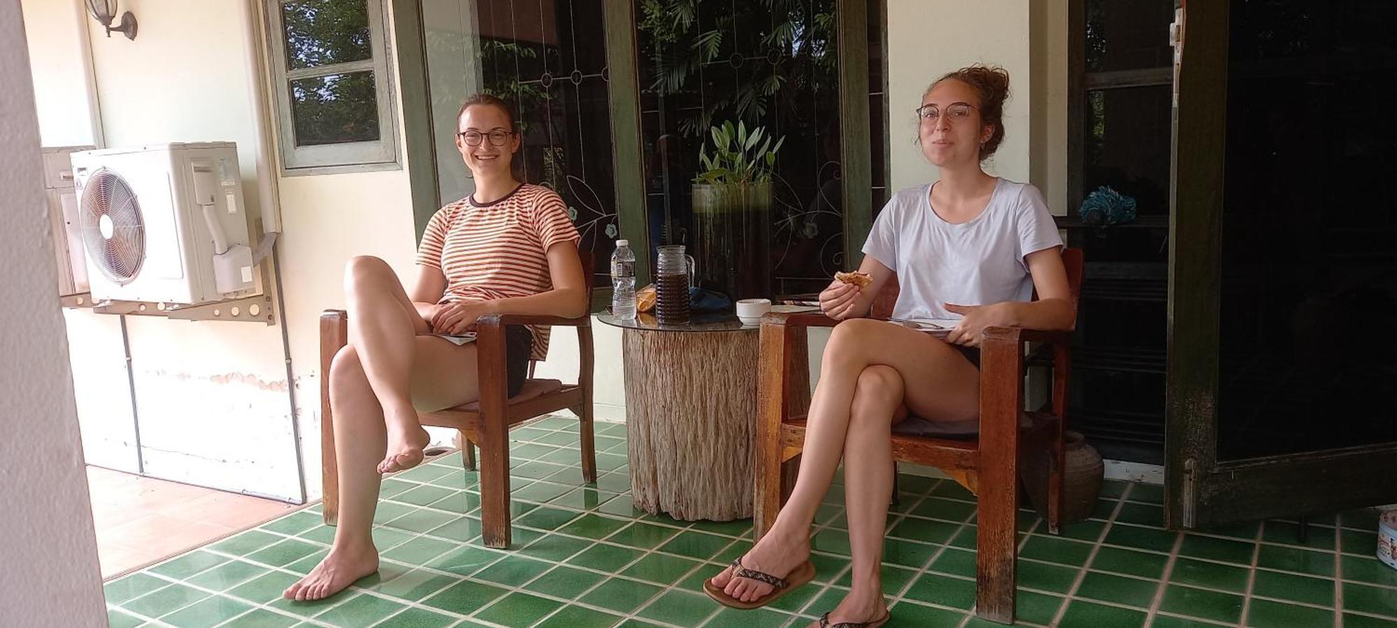 Plus Hostel Ayutthaya Екстер'єр фото