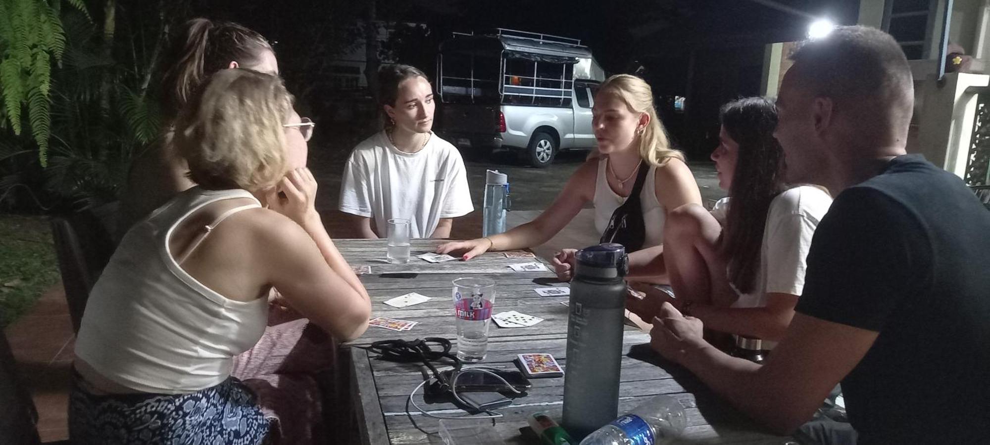 Plus Hostel Ayutthaya Екстер'єр фото